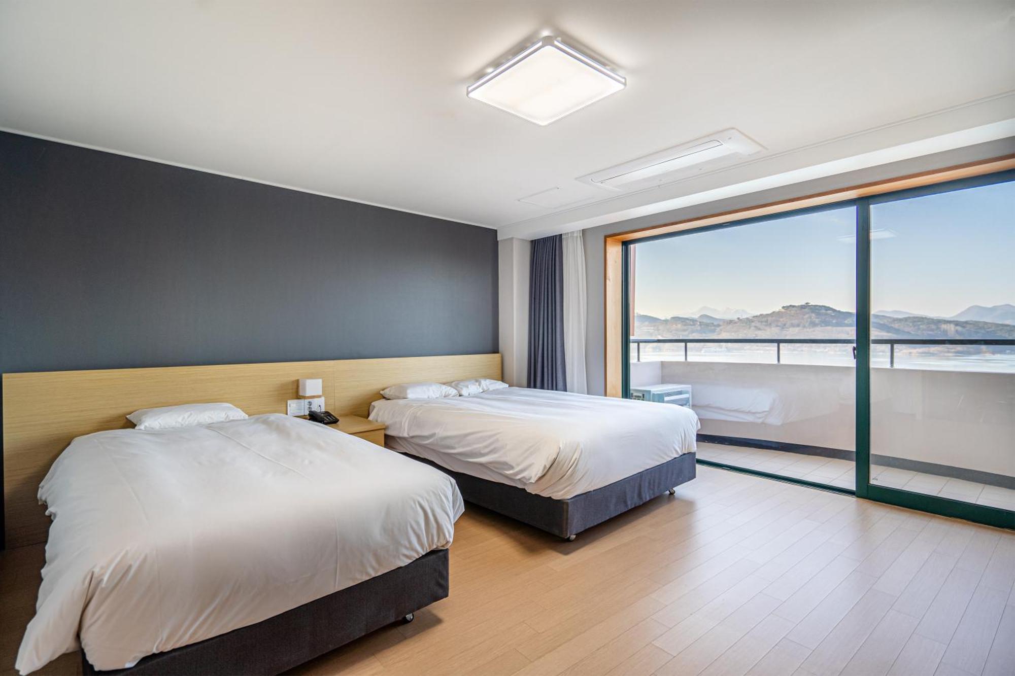 Cheongpung Resort Jecheon Buitenkant foto