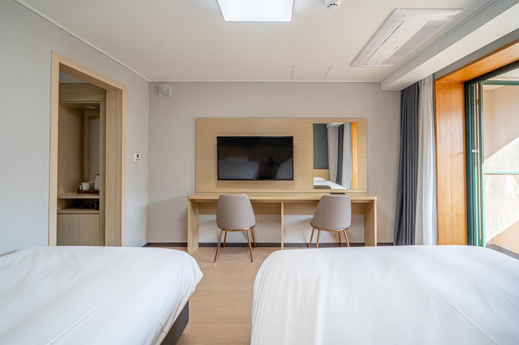 Cheongpung Resort Jecheon Buitenkant foto