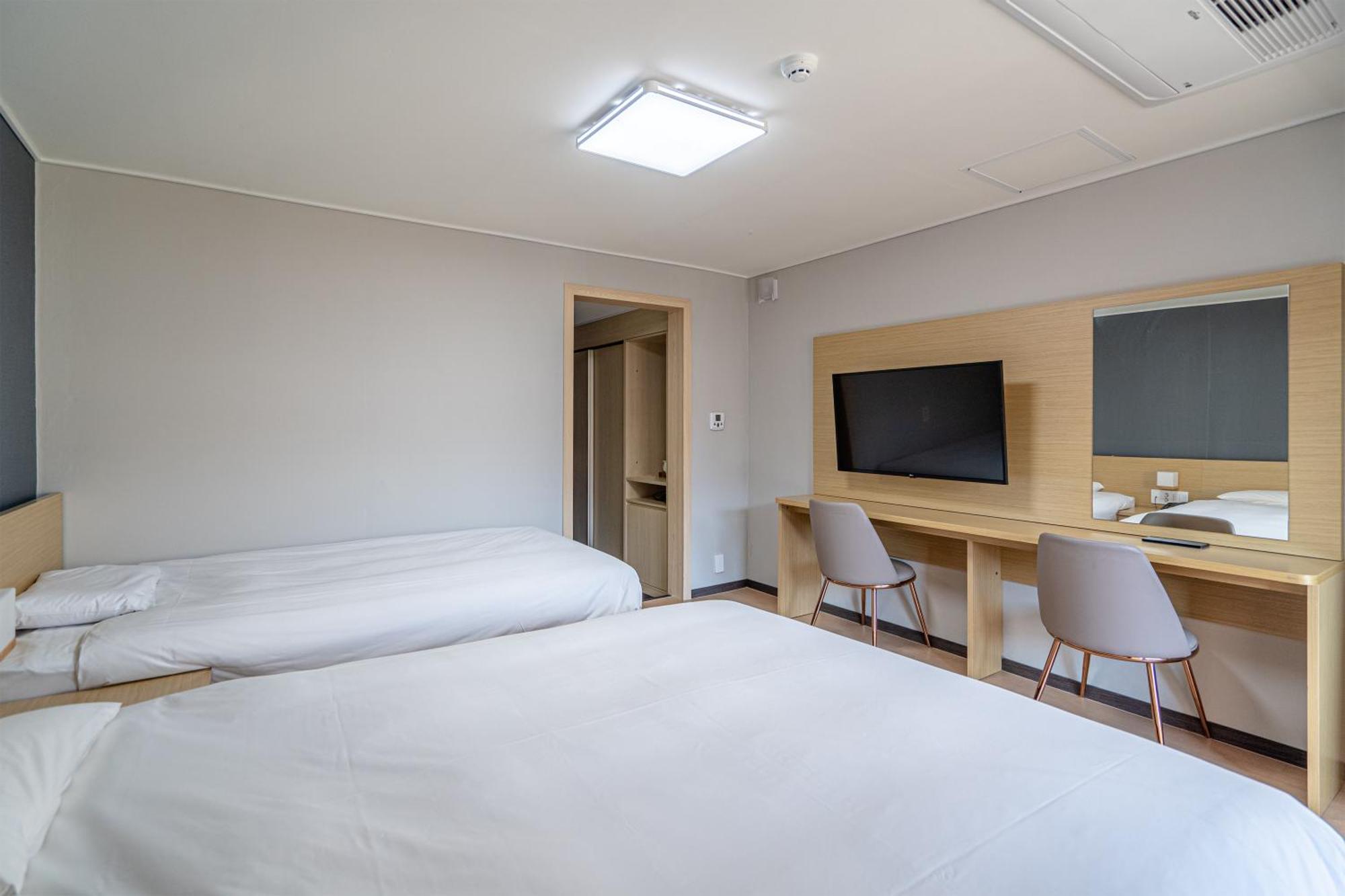 Cheongpung Resort Jecheon Buitenkant foto